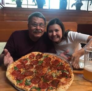 Meet your Posher, Gloria